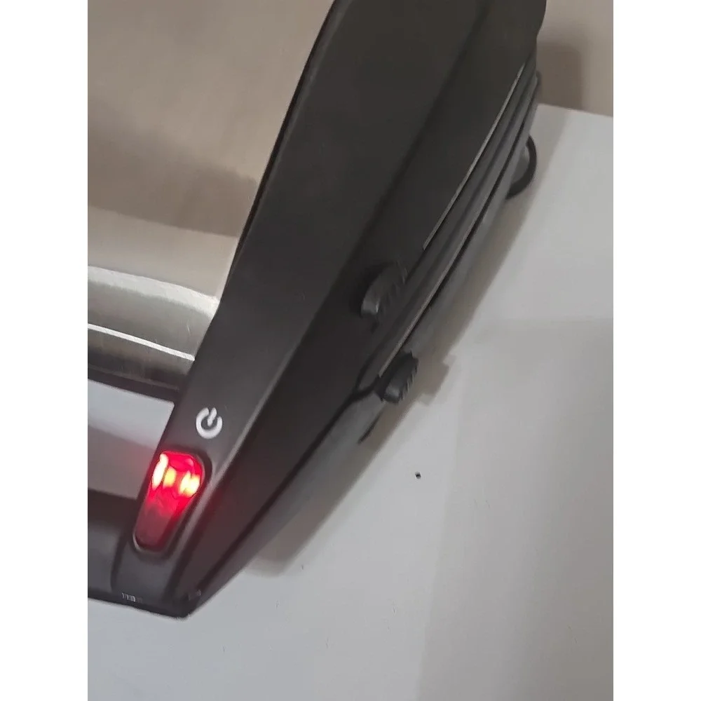 Johnsonville Sizzling Sausage Indoor Electric Grill BTG-0498 Tested Works - Picture 2 of 16